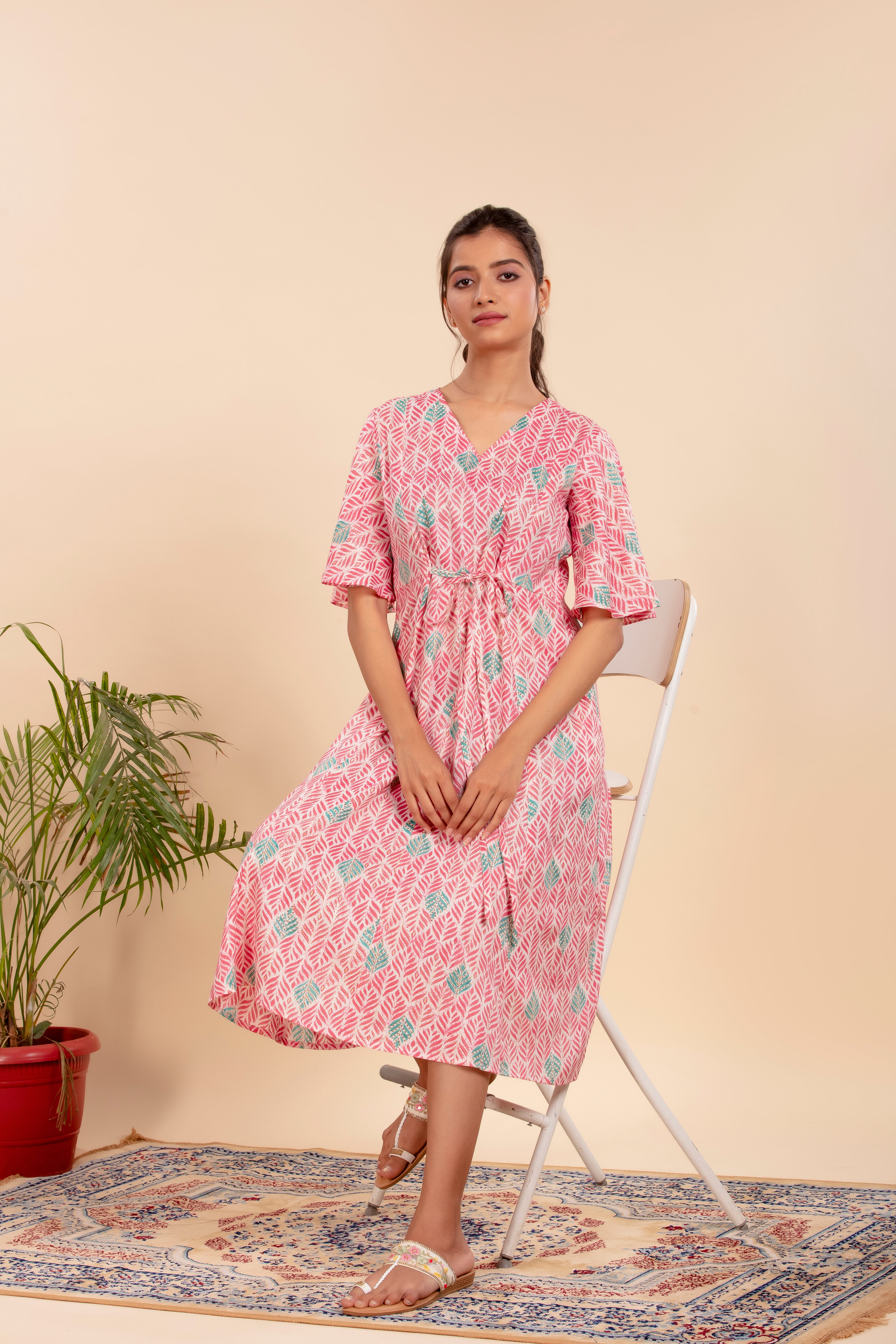 Dress with a Playful Print and a Comfy, Flowy Fit.