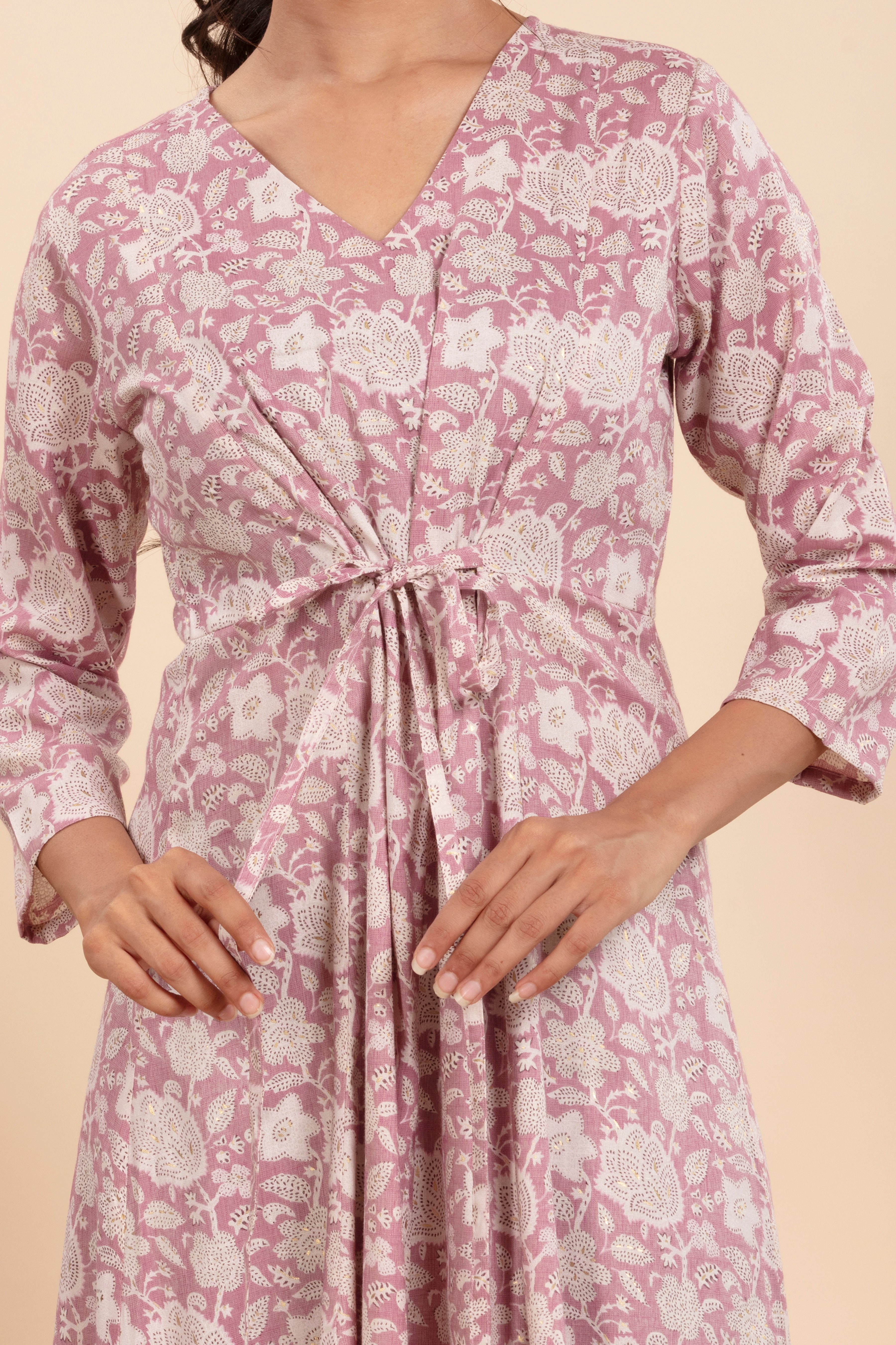 Dress with Elegant Floral Print and a Flattering Tie-Up Waist.