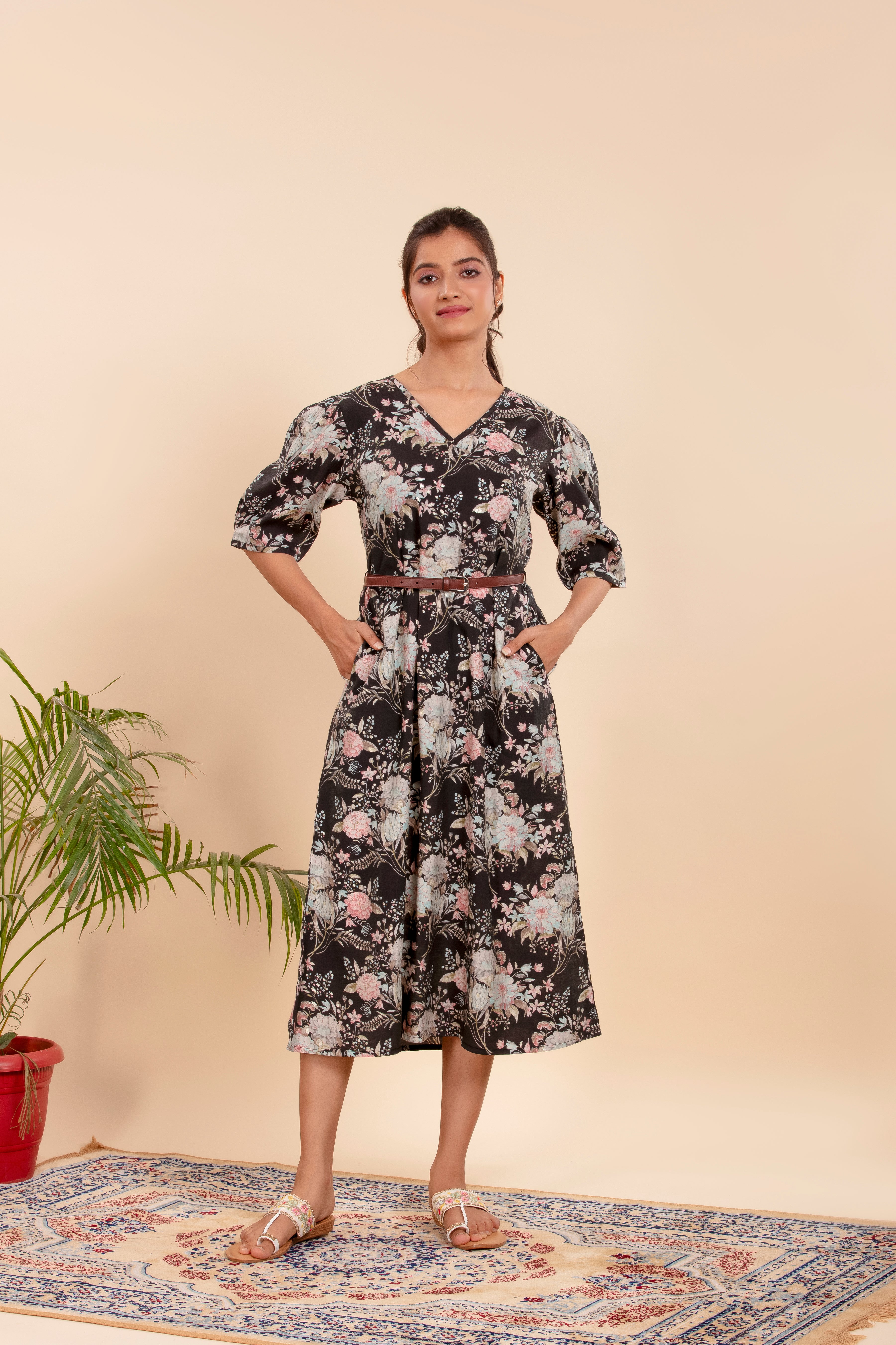 Dress Featuring a Beautiful Floral Print with a Stylish Waist Belt.