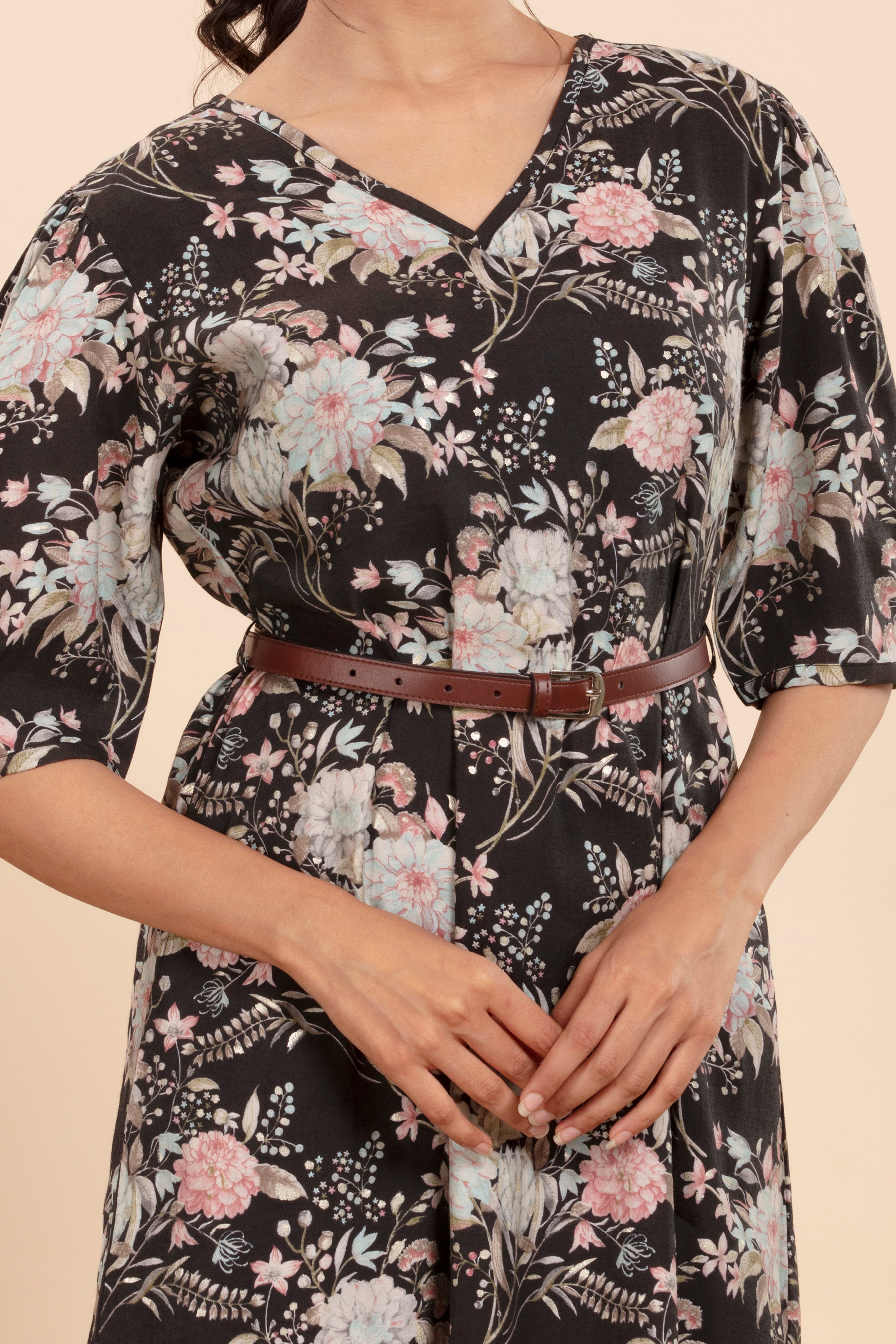 Dress Featuring a Beautiful Floral Print with a Stylish Waist Belt.