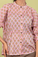 Oversized Top in Cotton with a Soft Pink Block Print, Perfect for Everyday Comfort.