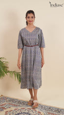 Dress with a Chic Print, Comfy Fit, and a Stylish Waist Belt.