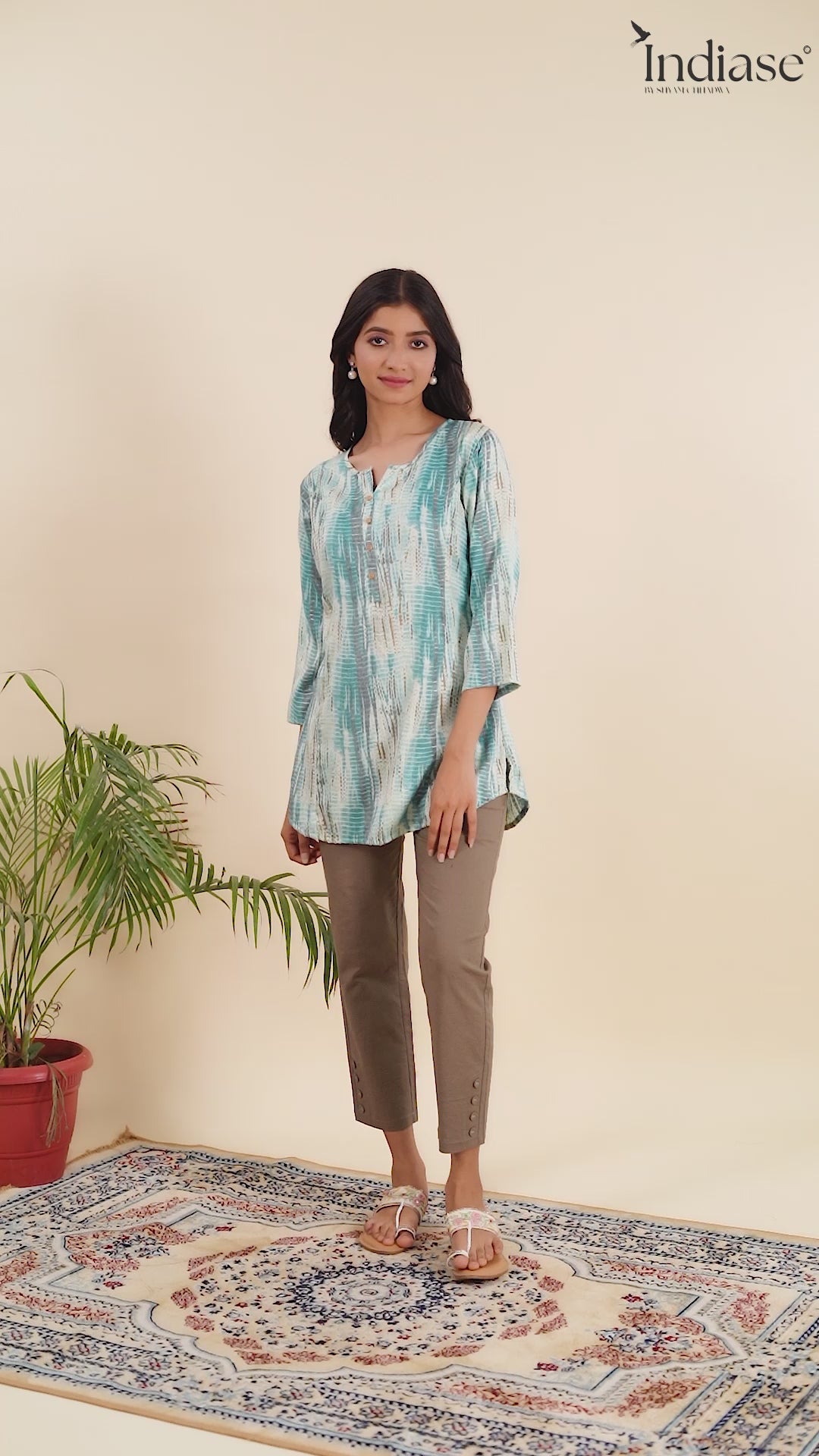 Tunic Top with a Stylish Shibori Print and Comfy Fit.
