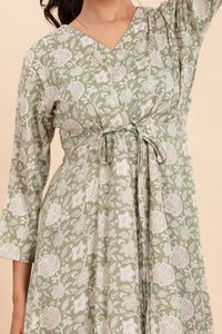 Dress with Elegant Floral Print and a Flattering Tie-Up Waist.